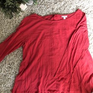 GAP Swing 3/4 sleeve shirt. Size Medium.